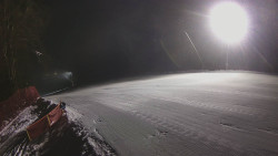 Prostřední část sjezdovky a snowpark