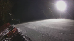 Prostřední část sjezdovky a snowpark