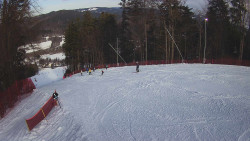 Prostřední část sjezdovky a snowpark