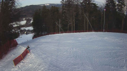 Prostřední část sjezdovky a snowpark