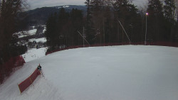 Prostřední část sjezdovky a snowpark