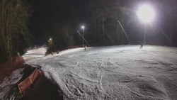 Prostřední část sjezdovky a snowpark