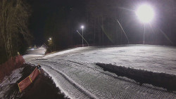 Prostřední část sjezdovky a snowpark