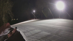 Prostřední část sjezdovky a snowpark