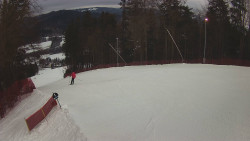 Prostřední část sjezdovky a snowpark