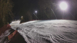 Prostřední část sjezdovky a snowpark