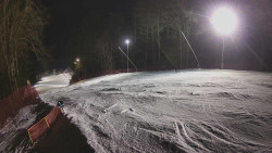 Prostřední část sjezdovky a snowpark