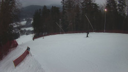 Prostřední část sjezdovky a snowpark