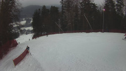 Prostřední část sjezdovky a snowpark