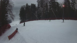 Prostřední část sjezdovky a snowpark