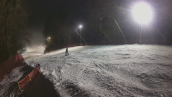 Prostřední část sjezdovky a snowpark