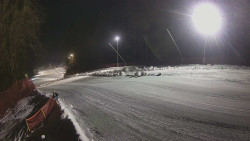 Prostřední část sjezdovky a snowpark