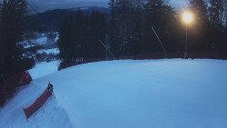 Prostřední část sjezdovky a snowpark