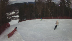 Prostřední část sjezdovky a snowpark