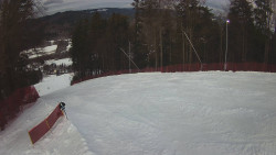 Prostřední část sjezdovky a snowpark