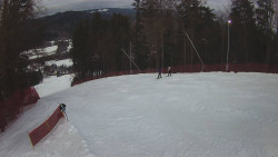 Prostřední část sjezdovky a snowpark