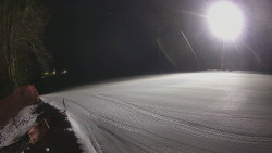 Prostřední část sjezdovky a snowpark