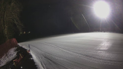 Prostřední část sjezdovky a snowpark