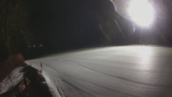 Prostřední část sjezdovky a snowpark