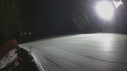 Prostřední část sjezdovky a snowpark