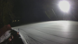 Prostřední část sjezdovky a snowpark