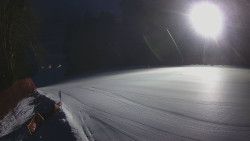 Prostřední část sjezdovky a snowpark