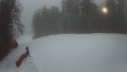 Prostřední část sjezdovky a snowpark