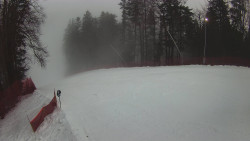 Prostřední část sjezdovky a snowpark