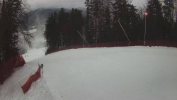 Prostřední část sjezdovky a snowpark