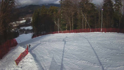 Prostřední část sjezdovky a snowpark