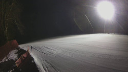 Prostřední část sjezdovky a snowpark