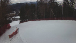 Prostřední část sjezdovky a snowpark