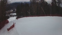 Prostřední část sjezdovky a snowpark
