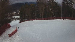 Prostřední část sjezdovky a snowpark