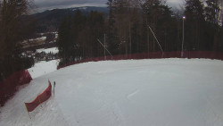 Prostřední část sjezdovky a snowpark
