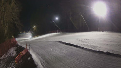 Prostřední část sjezdovky a snowpark