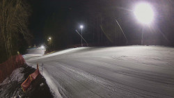 Prostřední část sjezdovky a snowpark