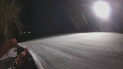 Prostřední část sjezdovky a snowpark