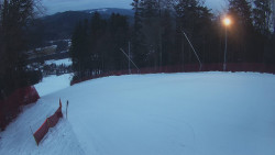 Prostřední část sjezdovky a snowpark