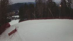 Prostřední část sjezdovky a snowpark