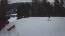 Prostřední část sjezdovky a snowpark