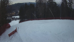 Prostřední část sjezdovky a snowpark