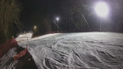 Prostřední část sjezdovky a snowpark