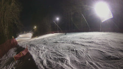 Prostřední část sjezdovky a snowpark