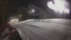 Prostřední část sjezdovky a snowpark