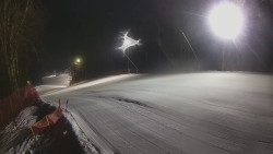 Prostřední část sjezdovky a snowpark