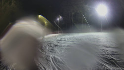Prostřední část sjezdovky a snowpark
