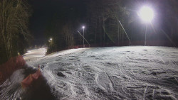 Prostřední část sjezdovky a snowpark