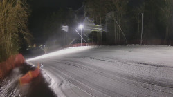 Prostřední část sjezdovky a snowpark