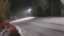 Prostřední část sjezdovky a snowpark
